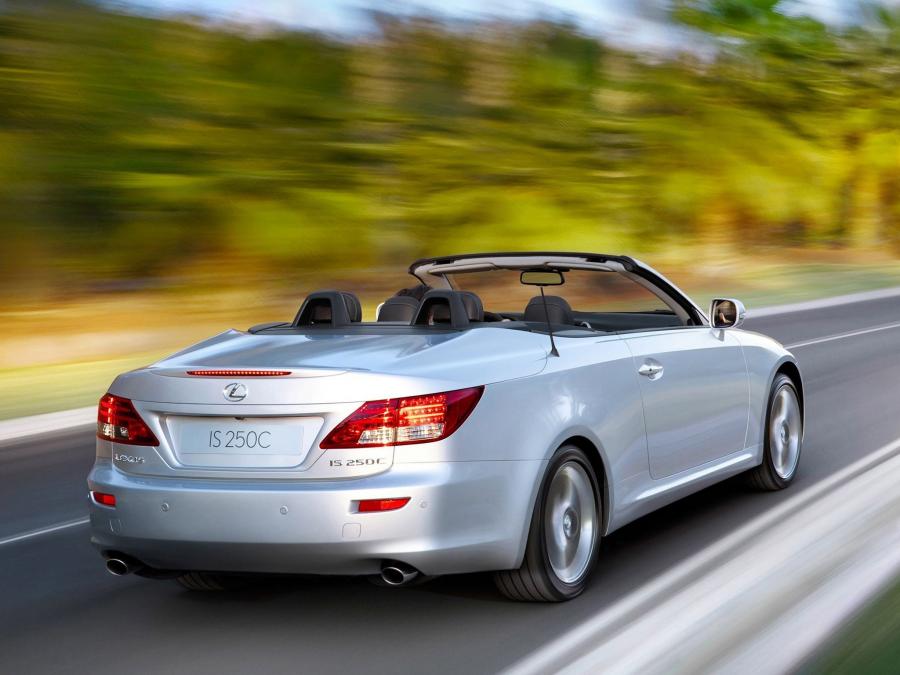  Lexus IS250C 2009 года  (EU) (фото 24 из 29)